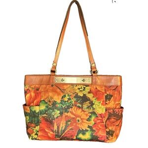 NWOT Patricia Nash Apricot Blossoms Floral Purse Handbag Shoulder Bag A925583